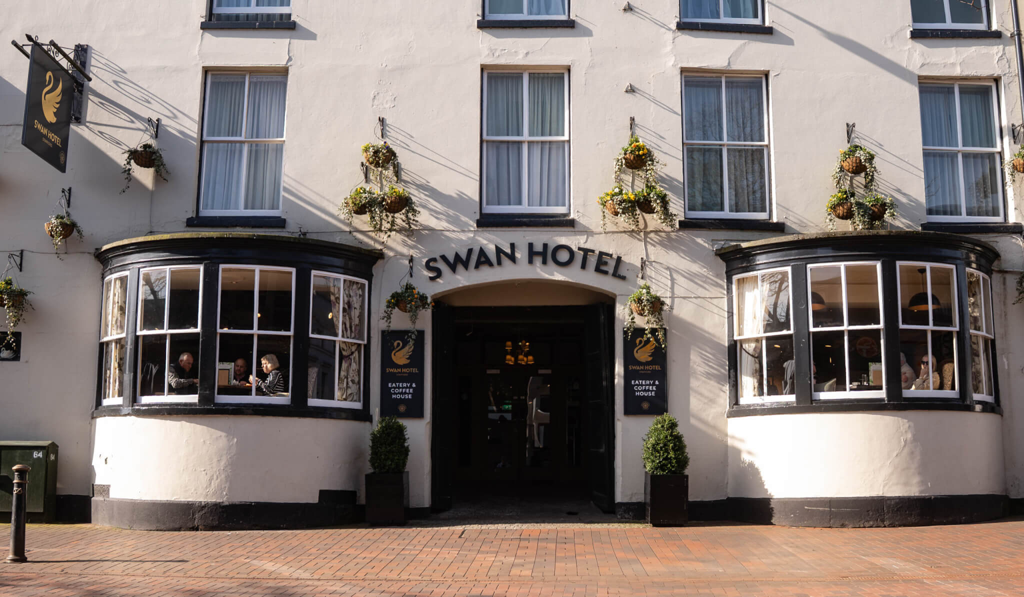 community pub stafford swan 2 scaled